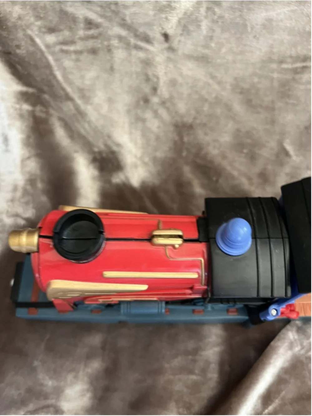 Harry Potter Polly Pocket Hogwarts Express Train Platform 9 3/4 Playset 2001